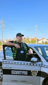 Fizičko obezbeđenje kroz mobilnu patrolu - Stalni nadzor i brza reakcija.